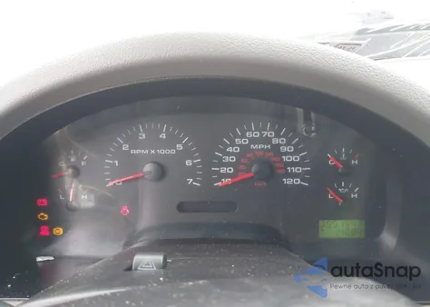 2005 Ford F-150 Stx/Xl/Xlt z USA, uszkodzony, nr VIN 1FTRF12255NB60394